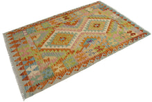 Carica l'immagine nel visualizzatore di Gallery, 146x96 CM Autentio kilim originale fatto a mano Stile classico - Facile da pulire
