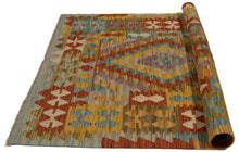 Carica l'immagine nel visualizzatore di Gallery, 163x102 CM Autentio kilim originale fatto a mano Stile classico Facile da pulire
