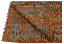 Carica l'immagine nel visualizzatore di Gallery, 150x102 CM Autentio kilim originale fatto a mano Stile classico Facile da pulire
