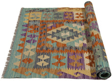 Carica l'immagine nel visualizzatore di Gallery, 125x85 CM Autentio kilim originale fatto a mano Stile classico Facile da pulire
