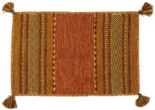 Lade das Bild in den Galerie-Viewer, Kilim Lory tribal 100% Cotone, indiano, fatto a mano 230x160 cm
