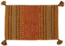 Lade das Bild in den Galerie-Viewer, Kilim Lory tribal 100% Cotone, indiano, fatto a mano 180x120 cm Lavabile in LAVATRICE
