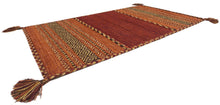 Lade das Bild in den Galerie-Viewer, Kilim Lory tribal 100% Cotone, indiano, fatto a mano 150x90 cm Lavabile in LAVATRICE
