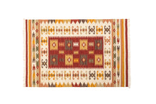 Carica l'immagine nel visualizzatore di Gallery, Autentik Kilim Kelem Original Hand Made Classic 120x80 CM STYL - EASY TO CLEAN
