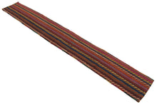Carica l&#39;immagine nel visualizzatore di Gallery, 157x27 CM Antico Kilim Autentico Originale Fatto a Mano Facile da Pulire Stile Tribali - Reversibile

