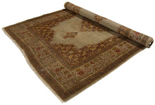 Load image into Gallery viewer, 175x120 CM Authentic original hand knotted carpet 
