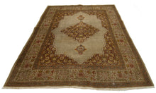 Carica l'immagine nel visualizzatore di Gallery, 175x120 CM Authentic original hand knotted carpet 

