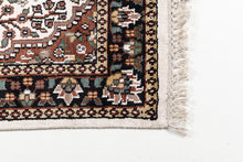 Load image into Gallery viewer, 185x60 CM Tappeto Carpet Tapis Teppich Alfombra Rug Kashmir (Hand Made)
