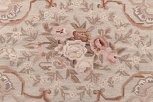 Lade das Bild in den Galerie-Viewer, Needle point Classic Floral French Style 245x150 CM Drawing Aubusson (Galleria Farah1970)
