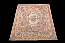 Carica l'immagine nel visualizzatore di Gallery, Needle point Classic Floral French Style 280x190 CM Drawing Aubusson (Galleria Farah1970)
