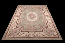 Load image into Gallery viewer, 550x362 cm Needle point Classico Floreale Stile Francese Disegno Aubusson (Galleria Farah1970)
