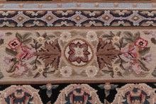 Lade das Bild in den Galerie-Viewer, Needle point Classic Floral French Style Drawing 241x150 CM Aubusson (Galleria Farah1970)

