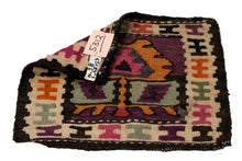 Lade das Bild in den Galerie-Viewer, Cicim Kilim autentik Hand Made Measure CM 45x40
