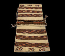 Load image into Gallery viewer, Autentik Kilim Kelem Original Hand Made Classic STYL 90x37 CM
