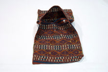 Lade das Bild in den Galerie-Viewer, Autentik Kilim Kelem Original Hand Made Classic STYL 115x57 CM

