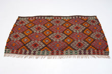 Carica l&#39;immagine nel visualizzatore di Gallery, Original  Hand Made Rustic Kilim / Cicim CM CM 125x60
