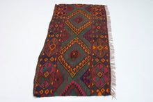 Carica l'immagine nel visualizzatore di Gallery, Original  Hand Made Rustic Kilim / Cicim CM CM 125x60
