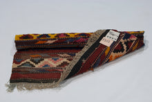 Carica l'immagine nel visualizzatore di Gallery, Original Hand Made Rustic Kilim / Cicim CM 80x65
