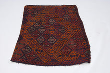 Lade das Bild in den Galerie-Viewer, Original Hand Made Rustic Kilim / Cicim CM 87x62
