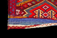 Carica l'immagine nel visualizzatore di Gallery, Original Hand Made Rustic Kilim / Cicim 100x65 CM
