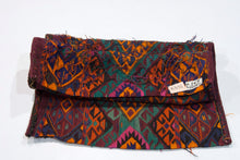 Carica l&#39;immagine nel visualizzatore di Gallery, Original Hand Made Rustic Kilim / Cicim CM 120x65
