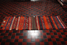 Carica l'immagine nel visualizzatore di Gallery, Original Hand Made Rustic Kilim / Cicim CM 100x70
