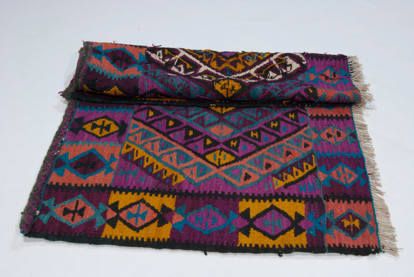 Original Hand Made Rustic Kilim / Cicim CM 140x73