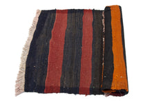 Lade das Bild in den Galerie-Viewer, Original Hand Made Rustic Kilim / Cicim CM 100x70
