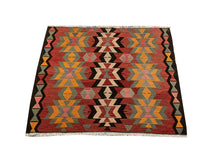 Lade das Bild in den Galerie-Viewer, Original Authentic Hand Made Rustic Kilim / Cicim 170x170 CM
