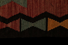 Carica l&#39;immagine nel visualizzatore di Gallery, Original Authentic Hand Made Rustic Kilim / Cicim 170x170 CM
