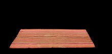 Lade das Bild in den Galerie-Viewer, Original Hand Made Rustic Kilim / Cicim 110x73 CM
