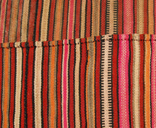 Lade das Bild in den Galerie-Viewer, Original Hand Made Rustic Kilim / Cicim 110x73 CM
