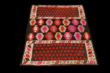 Carica l&#39;immagine nel visualizzatore di Gallery, Original Hand Made Rustic Kilim / Cicim 115x100 CM
