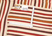 Carica l&#39;immagine nel visualizzatore di Gallery, Original Hand Made Rustic Kilim / Cicim 180x127 CM
