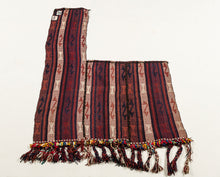 Carica l'immagine nel visualizzatore di Gallery, Original Hand Made Rustic Kilim / Cicim 180x140 CM
