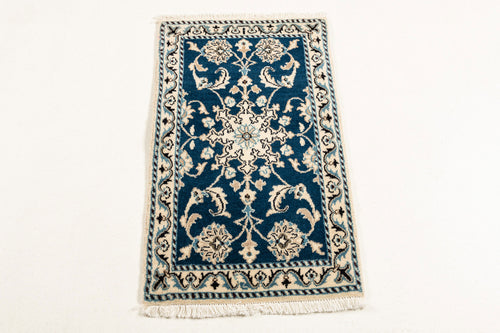 Authentic original hand knotted carpet 90x60 CM