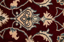 Lade das Bild in den Galerie-Viewer, Authentic original hand knotted carpet 139x68 CM
