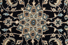 Lade das Bild in den Galerie-Viewer, Authentic original hand knotted carpet 138x72 CM
