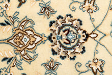 Carica l'immagine nel visualizzatore di Gallery, Authentic original hand knotted carpet 280 x 190 CM

