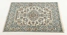 Carica l&#39;immagine nel visualizzatore di Gallery, Authentic original hand knotted carpet 215x160 CM
