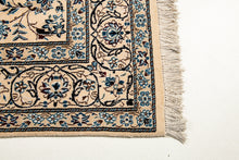 Load image into Gallery viewer, Authentic original hand knotted carpet 257x160 CM
