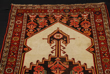 Load image into Gallery viewer, 173x110 CM Autentico Tappeto Pregiato Songor
