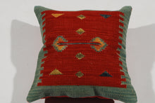 Lade das Bild in den Galerie-Viewer, Pillow Original Authentic Hand Made 40x40 CM
