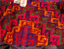 Lade das Bild in den Galerie-Viewer, Original Hand Made Rustic Kilim / Bisaccia / Sacco idratazione 112x54x80 CM
