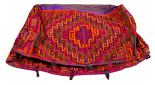 Lade das Bild in den Galerie-Viewer, Original Hand Made Rustic Kilim / Bisaccia / Sacco idratazione 112x54x80 CM
