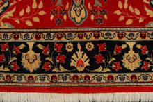 Load image into Gallery viewer, 211x142 CM Authentic original hand knotted carpet 
