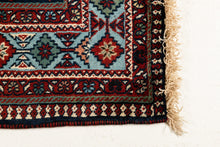 Carica l'immagine nel visualizzatore di Gallery, Authentic original hand knotted carpet 190x145 CM
