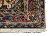 Carica l'immagine nel visualizzatore di Gallery, Authentic original hand knotted carpet 195x137 CM
