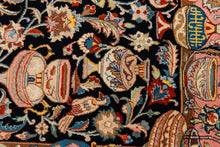 Carica l&#39;immagine nel visualizzatore di Gallery, Authentic original hand knotted carpet 155x100 CM
