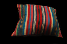 Carica l'immagine nel visualizzatore di Gallery, Original Hand Made Rustic Kilim / Cicim 70x65 CM
